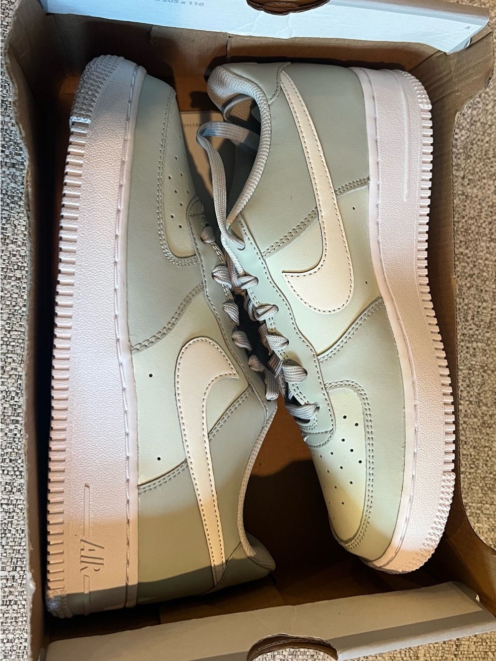Nike Air Force 1 Low Silver/Spruce Sneakers 7/Womens 8.5 BRAND NEW